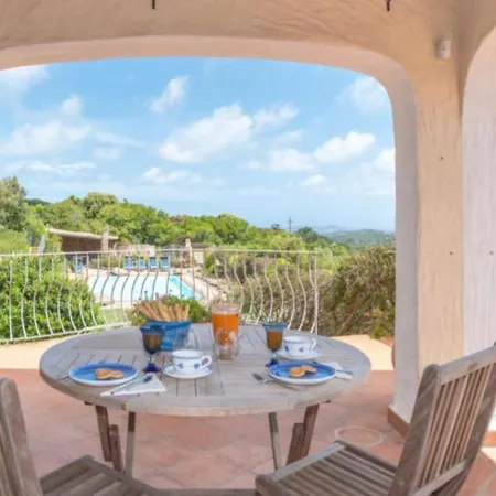 Villa Paradiso Con Piscina - Santa Teresa Gallura