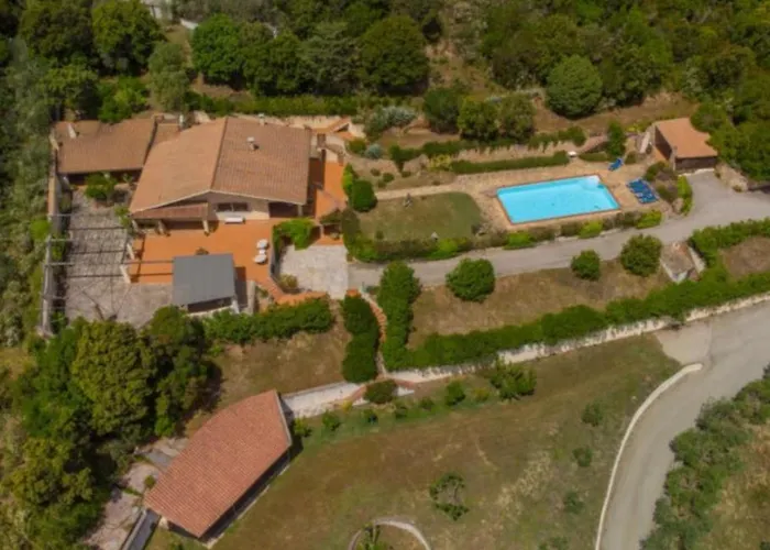 Paradiso Con Piscina - *